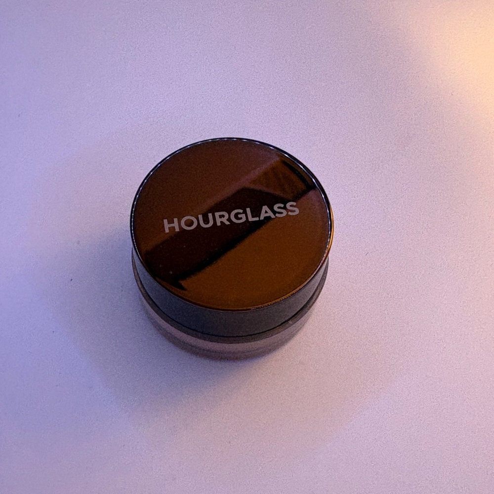 Hourglass Scattered Light Glitter Eyeshadow Shade Foil